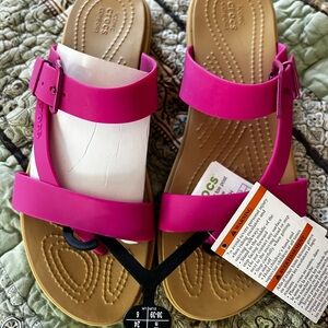 Crocs sandals tulum pink NEW SIZE 8